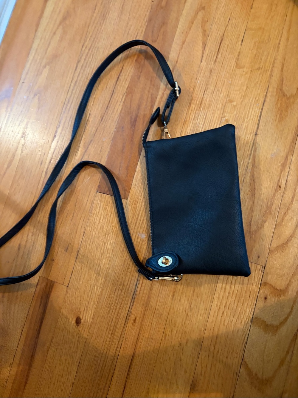 Black Crossbody Wallet Bag - Classic Women's Shoulder Purse